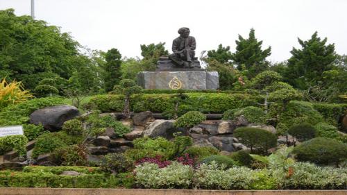 สวนสมเด็จพระศรีนครินทร์ฉะเชิงเทรา 